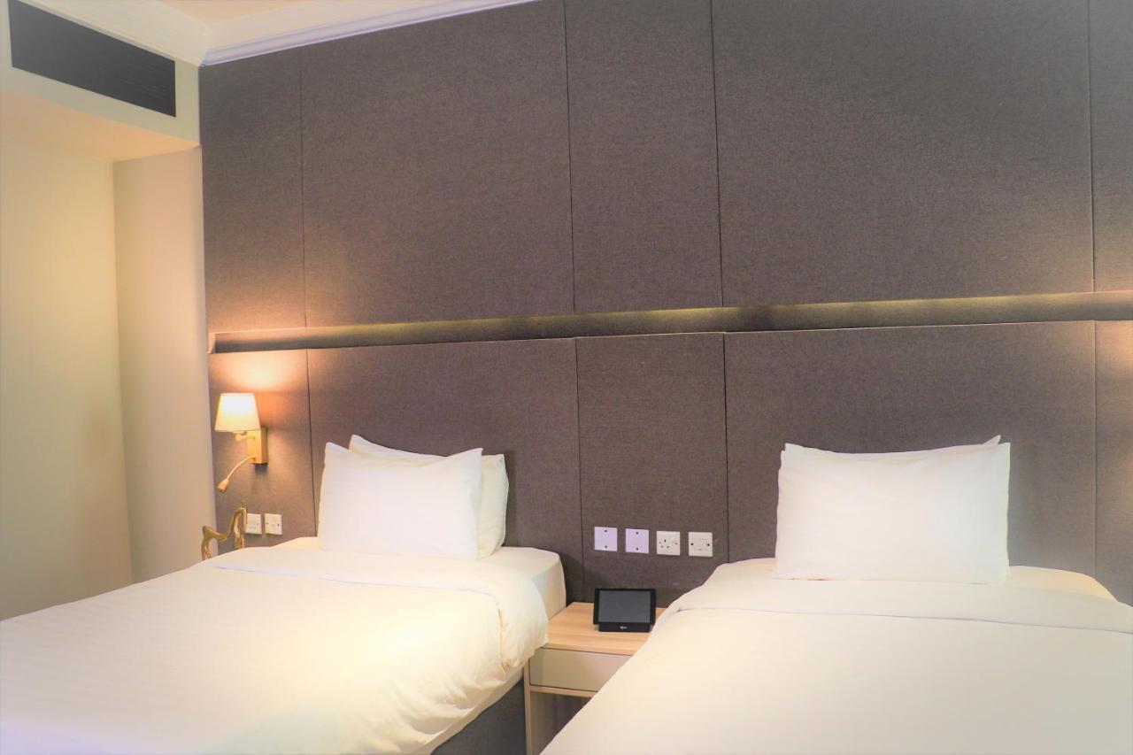 Ramada By Wyndham Doha Old Town Hotel Buitenkant foto